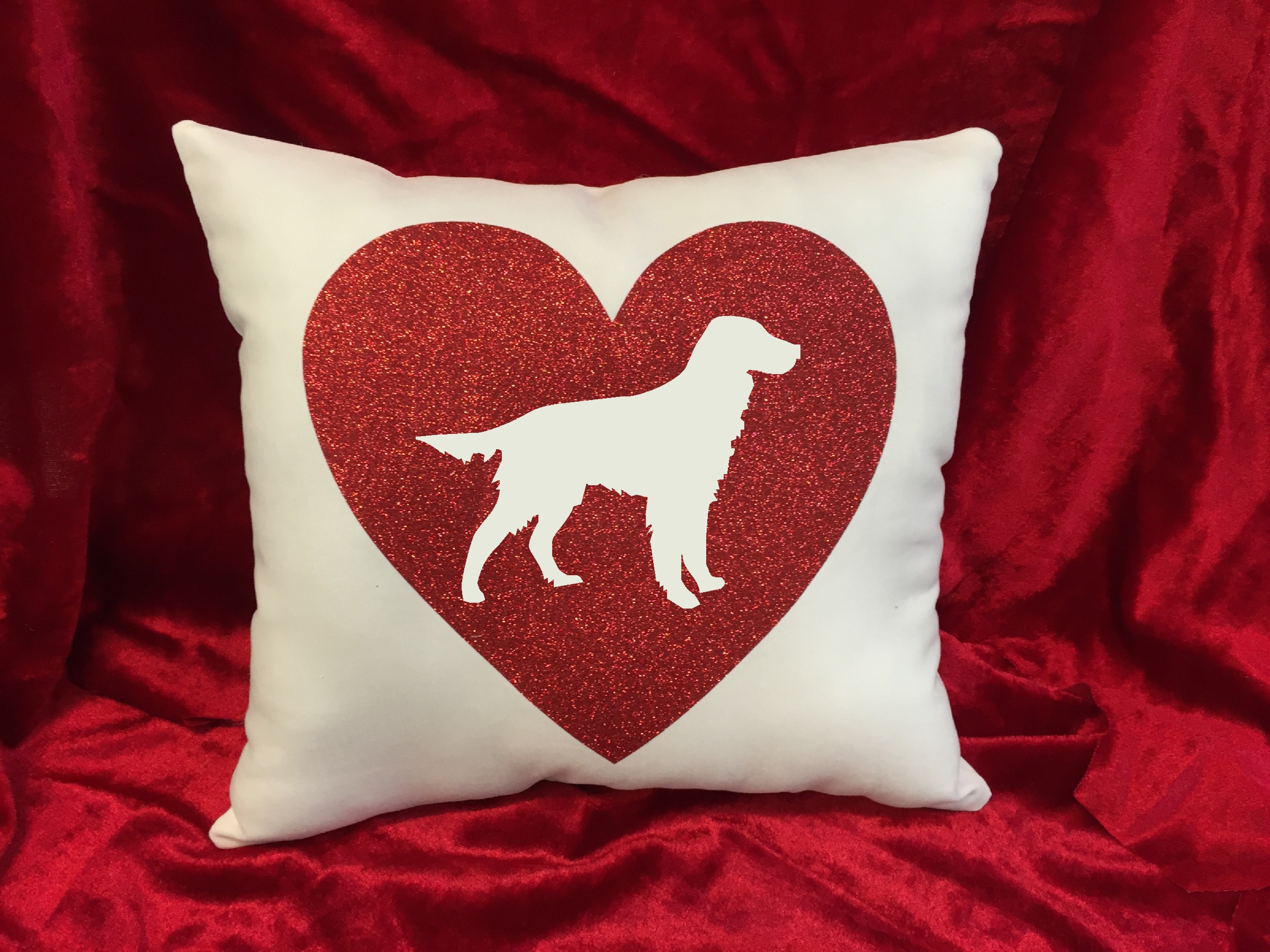 Dogs - Throw Pillow - Gordon Setter